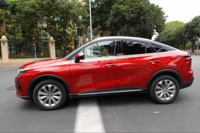 这才是值得后浪们去追求的个性SUV